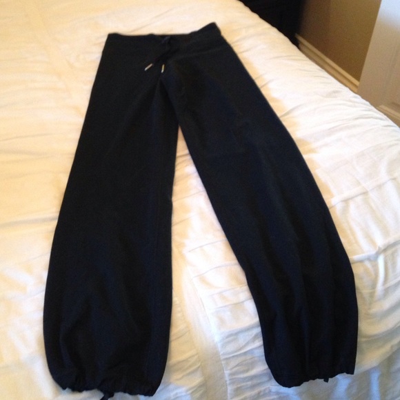 ✅SOLD✅nder Armour fitness pants