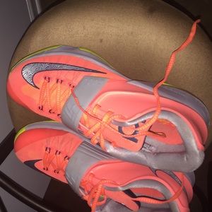 KD 7
