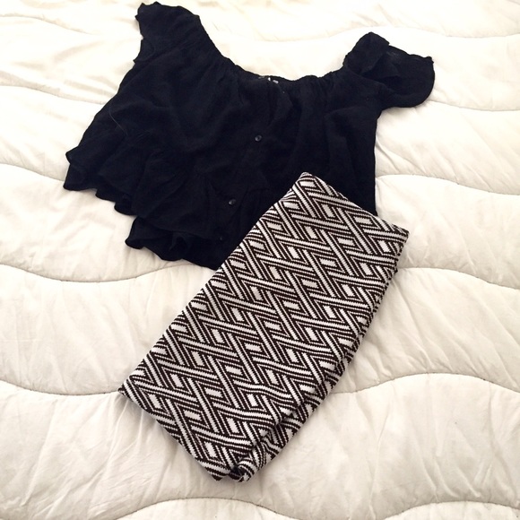 Zara mini skirt!