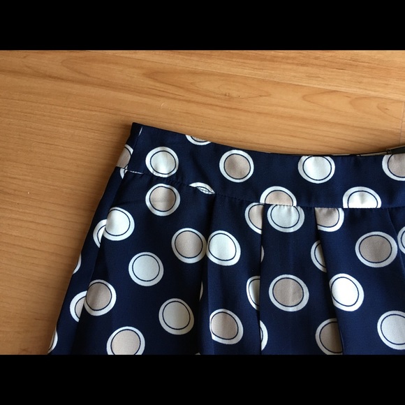 Pleated skirt