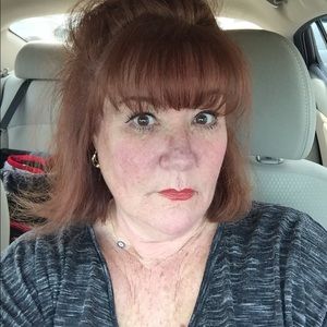 Meet your Posher, Sharon