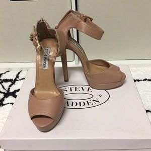 Steve Madden Pumps