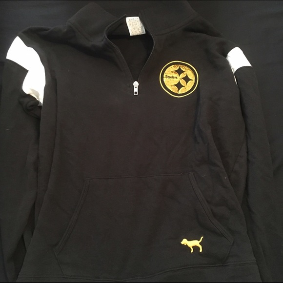 Pink Steelers sweatshirt