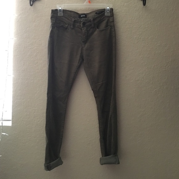 BDG olive high waisted pants