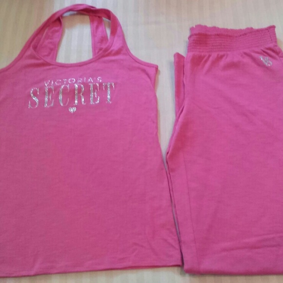 New pair Victoria Secret pajamas, size M