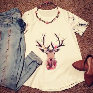 Adorable deer floral top