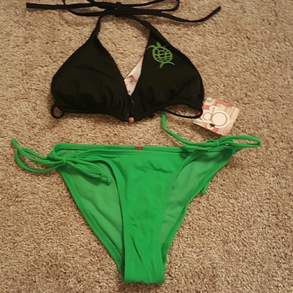 Bathing suit never been worn