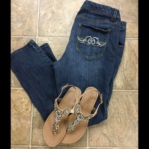 🏡Moving Sale🏡 Tommy Hilfiger Crop Jeans