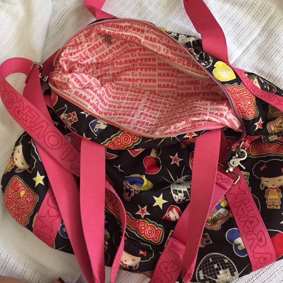 Harajuku Lovers • Overnight bag 💕 - Picture 2 of 4
