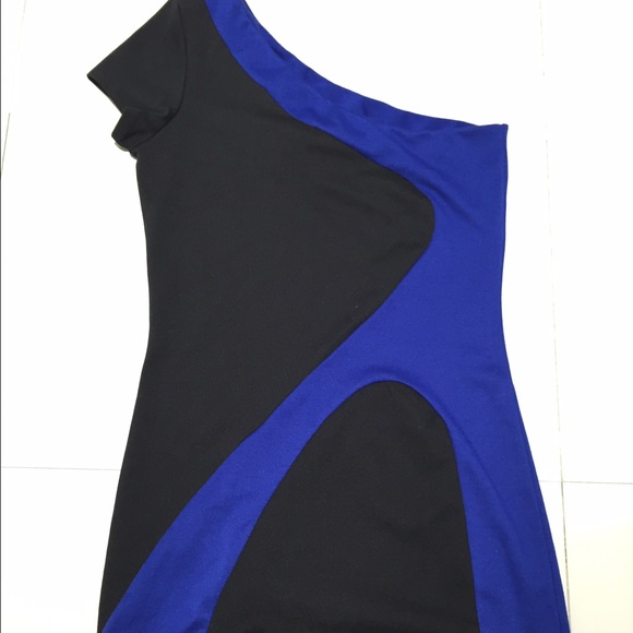 Off The Shoulder Junior Dress