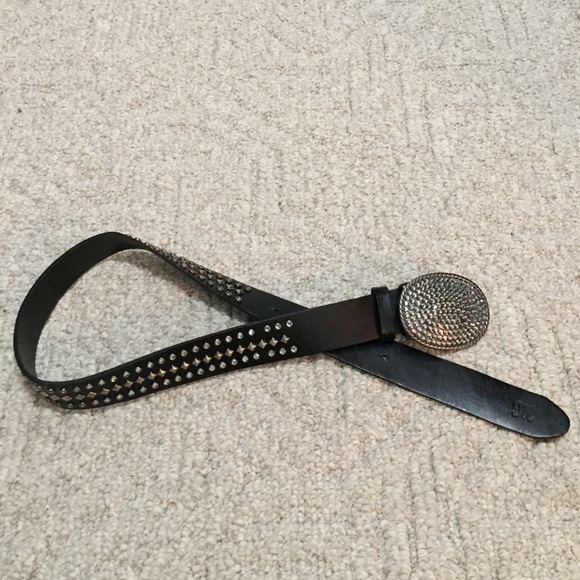 Miss Me Bling Belt