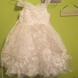 Flower girl or pageant dress