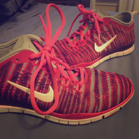 Nike Free TR Fit 4 - Picture 1 of 3