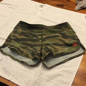 Bundle 2Pood CrossFit shorts, size 4