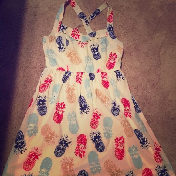 Pineapple print sweatheart sundress