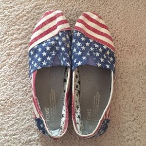 TOMS American Flag Classics.