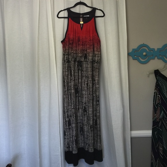 Plus size maxi dress