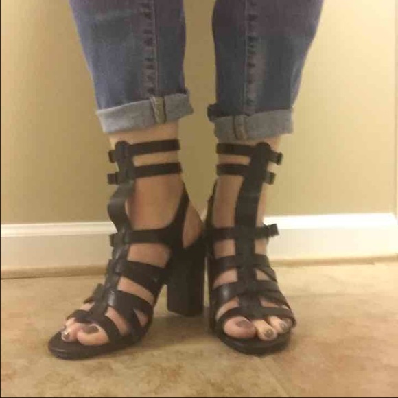 Steve Madden Oceane Heeled Gladiator Sandals 8 - Picture 3 of 3