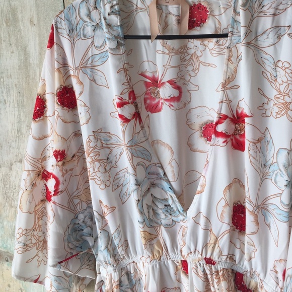 Anthropologie Kimono Style Romper NWOT - Picture 2 of 4