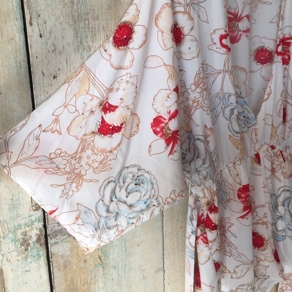 Anthropologie Kimono Style Romper NWOT - Picture 3 of 4