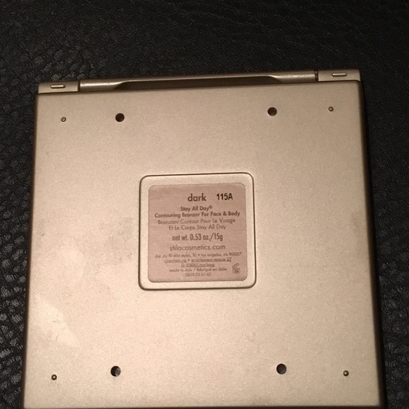 Brand ❗️Stila Stay all Day Contouring Bronzer - Picture 2 of 3
