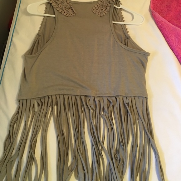 Charlotte Russe grey cut off shirt - Picture 3 of 4