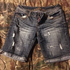 Almost Famous shorts