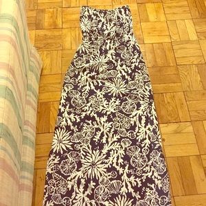 Lilly maxi dress size L