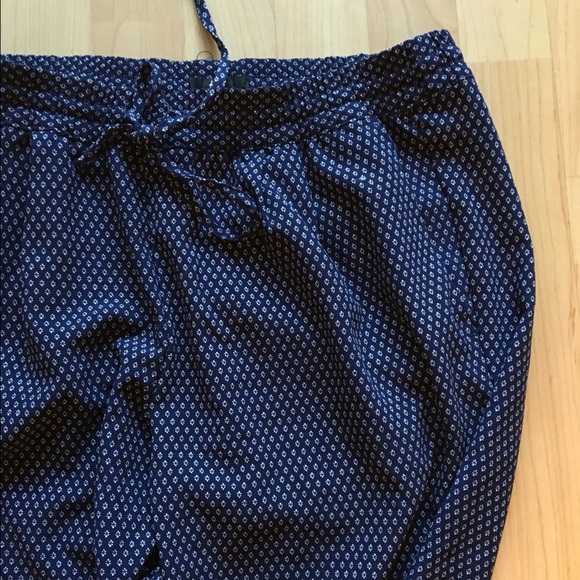 Flowy patterned H&M Pants - Picture 2 of 2