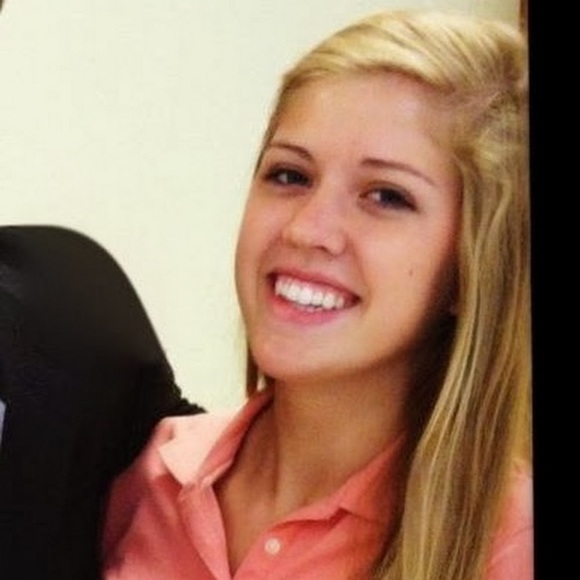 Meet your Posher, Hannah - Picture 1 of 1