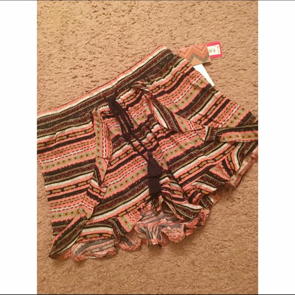 Flowy bohemian shorts - Picture 1 of 4