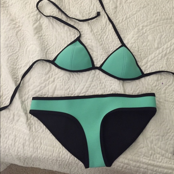 Miami Mint Triangl Bikini - Picture 1 of 1