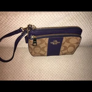 Coach double zip wristlet
