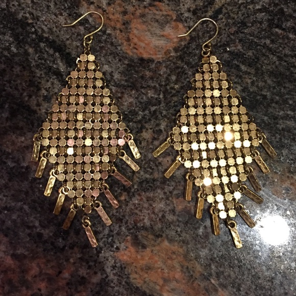Lucky Brand gold party earrings