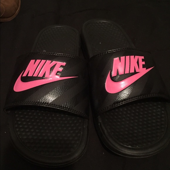 Nike slide on sandals