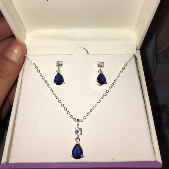 Beautiful jewelry set