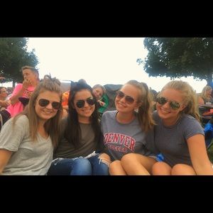 Meet your Posher, Jamie