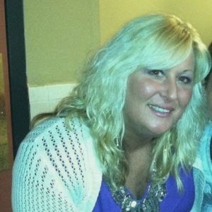 Meet your Posher, Dolores s