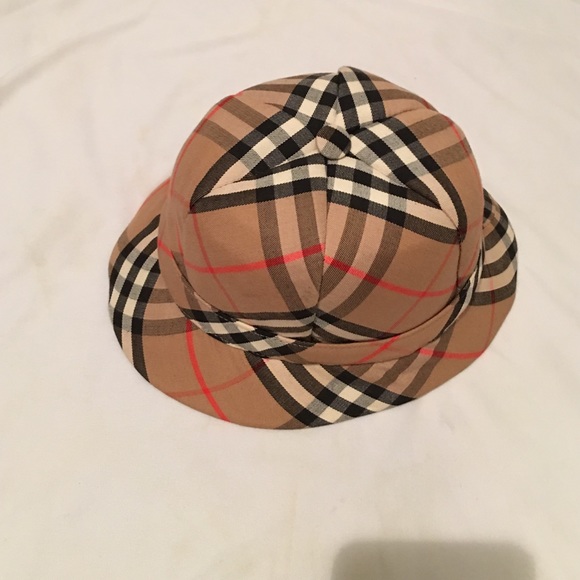 100% Authentic Burberry Nova Hat