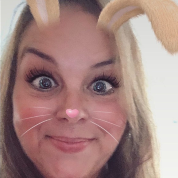 Meet your Posher, Lisa - Picture 4 of 10