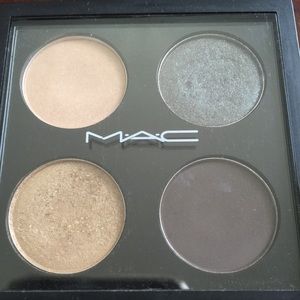 MAC BURMESE BEAUTY EYESHADOW QUAD
