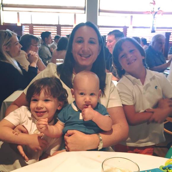 Meet your Posher, Alexandra