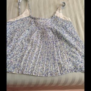 Abercrombie & Fitch top