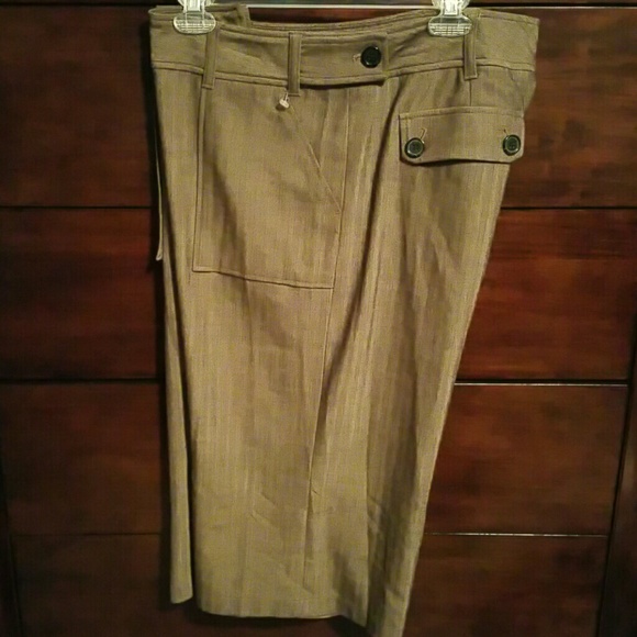 Beautiful dress capris