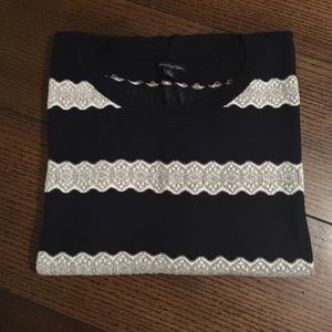 Ⓜ️SOLDⓂ️American Eagle Sweater