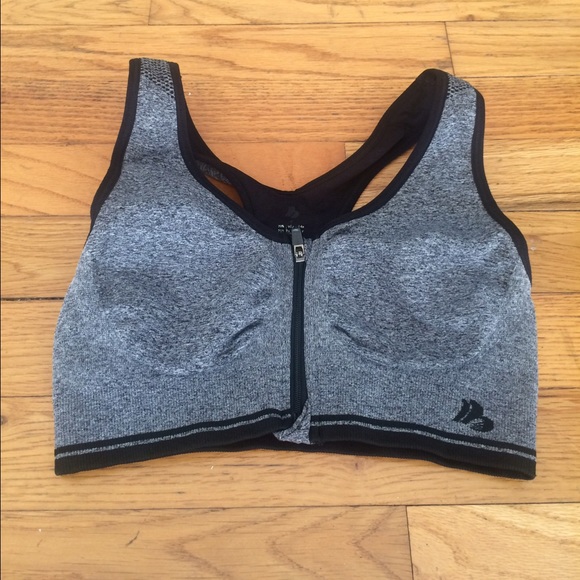 Sports bra - Picture 1 of 1