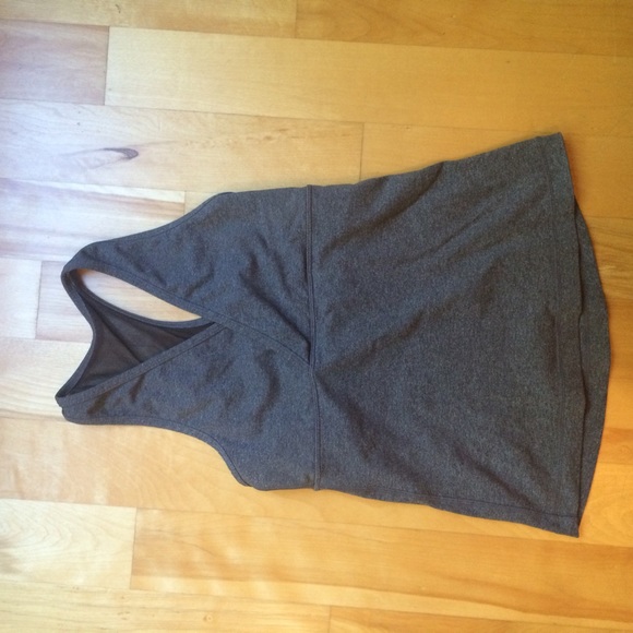 Grey lulu lemon tank