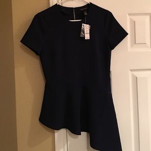 Nwt White House Black Market top. Size 2. Cute!