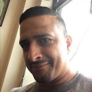 Meet your Posher, Luis