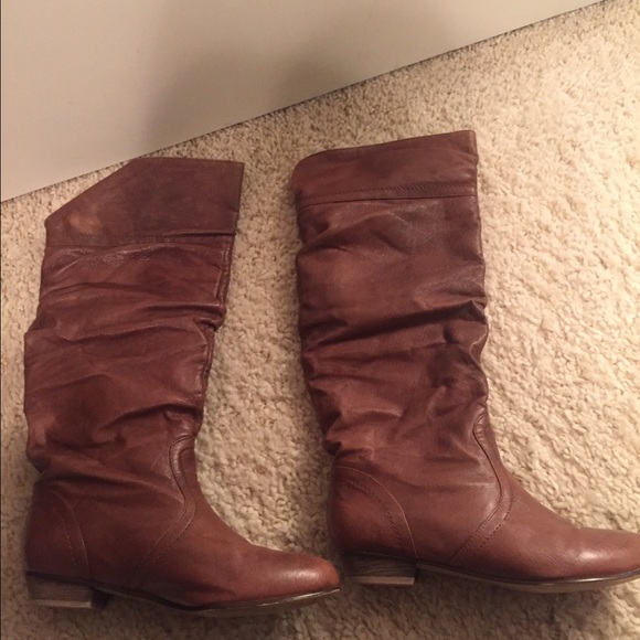 Steve Madden tan boots